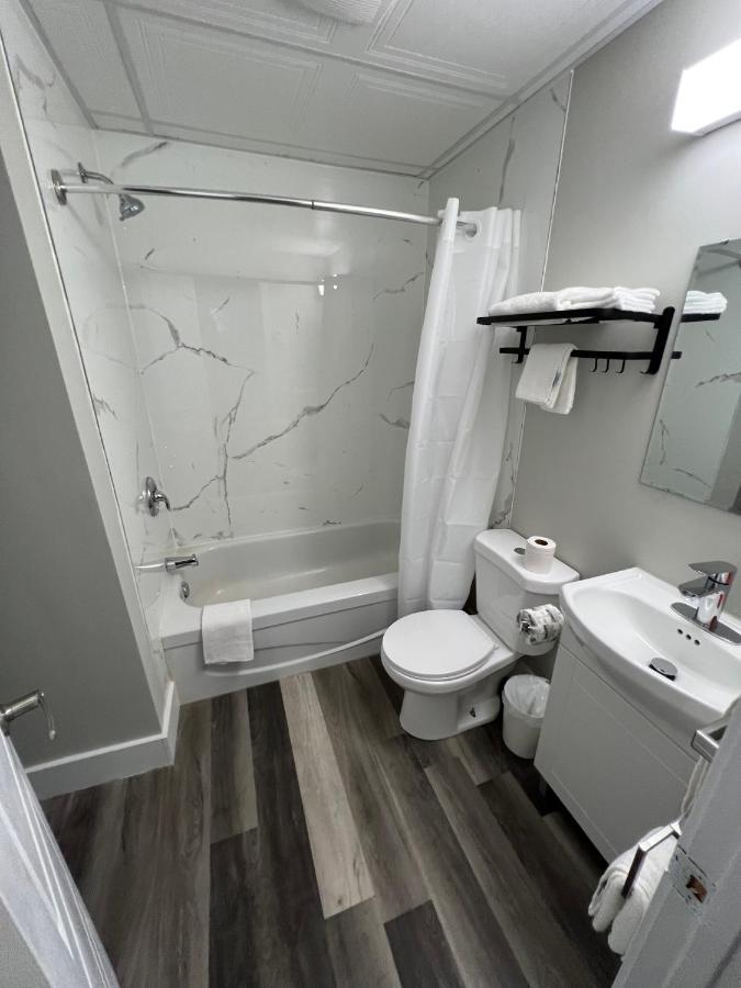Le Centre-Ville Rouyn-Noranda Extérieur photo